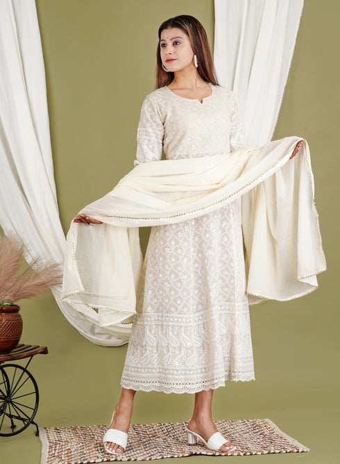 Embroidered Chikankurti Kurti