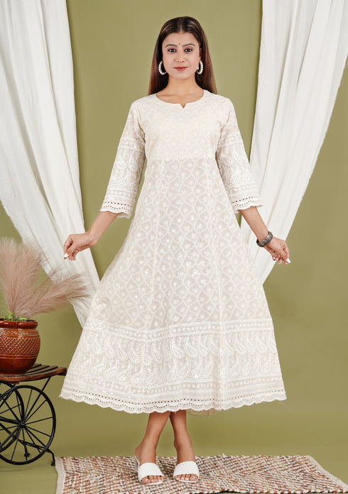 Embroidered Chikankurti Kurti